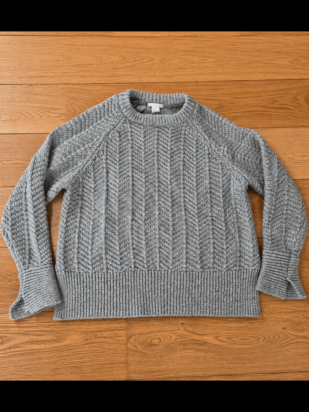 H&M Gray Chunky Knit Sweater Womens Medium Crewneck Cozy Pullover Top